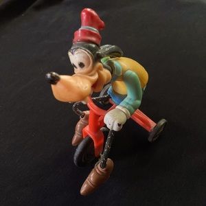 Vintage Goofy Walt Disney action figure